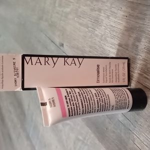 Mary Kay Luminous Wear Foundation Ivory 5